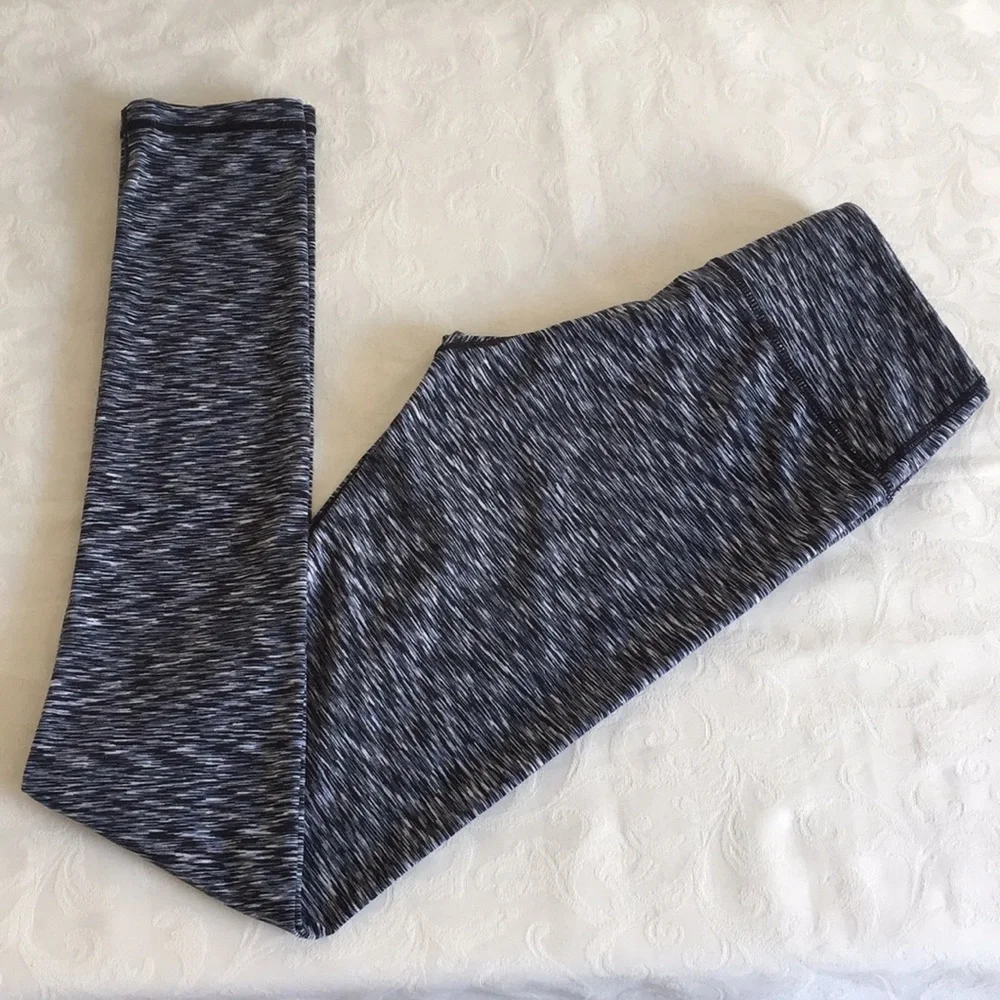 Lululemon Wonder Under Pant (Hi-Rise) black white